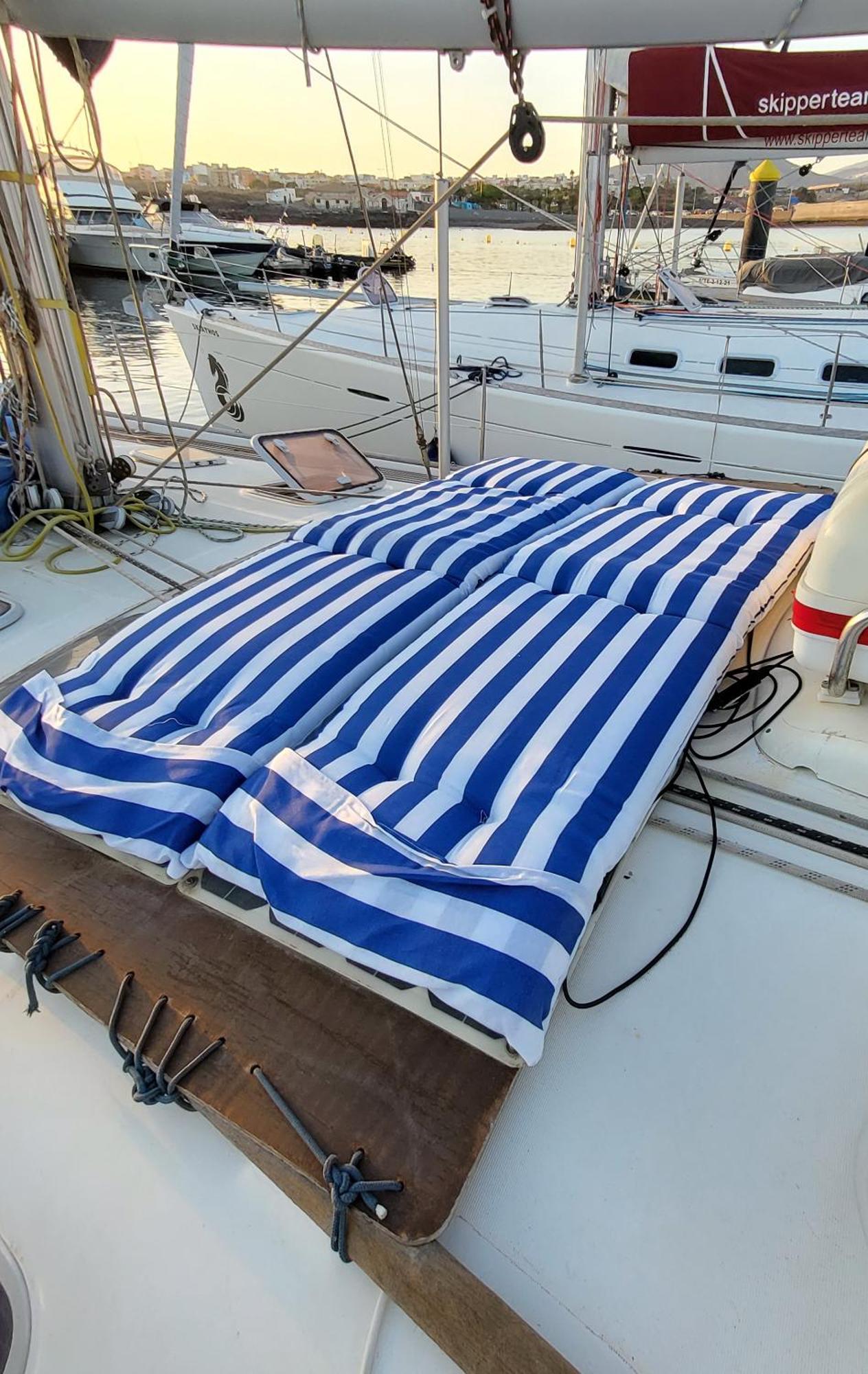 Yacht Oceanis Clipper Hotel Лас Галетас Екстериор снимка